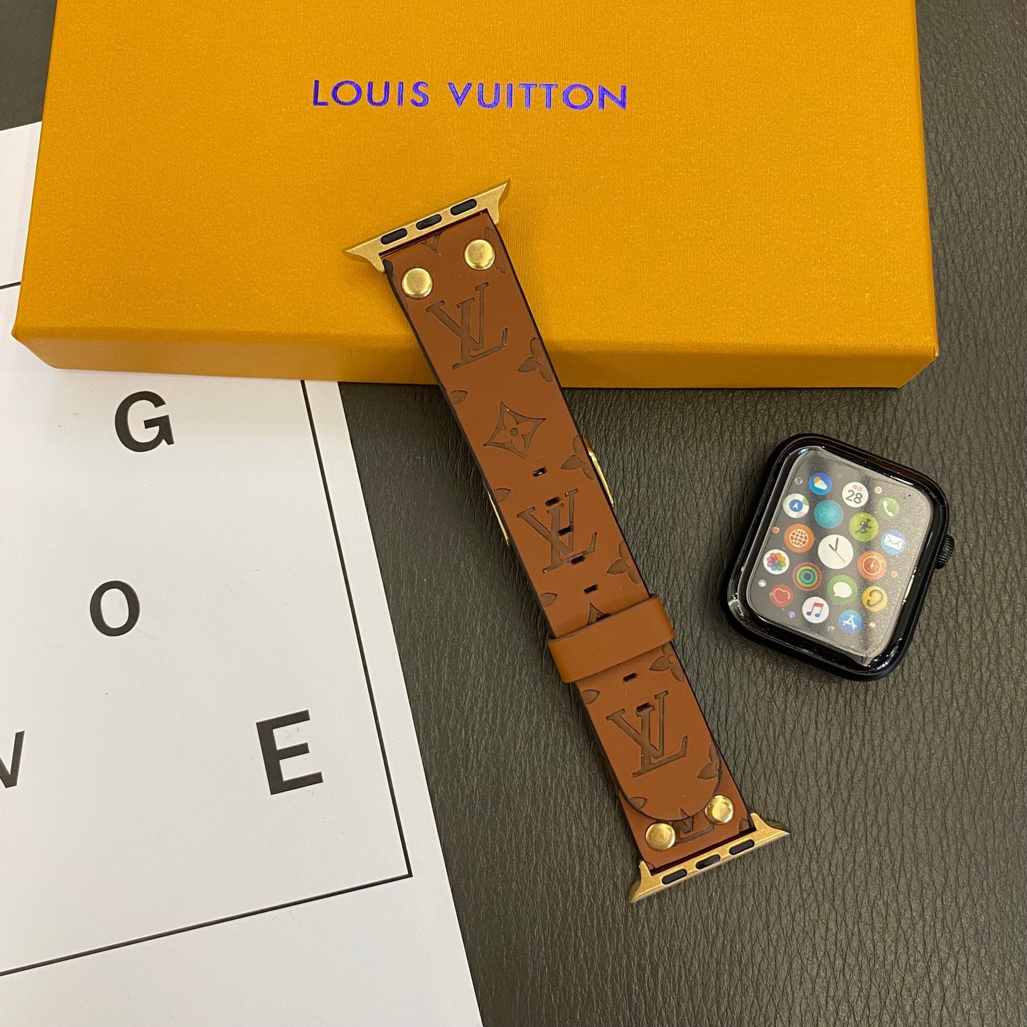 Armbånd de Rekchange Apple Aveec Décoration en nagler et monogramme en relieff Watch Bands