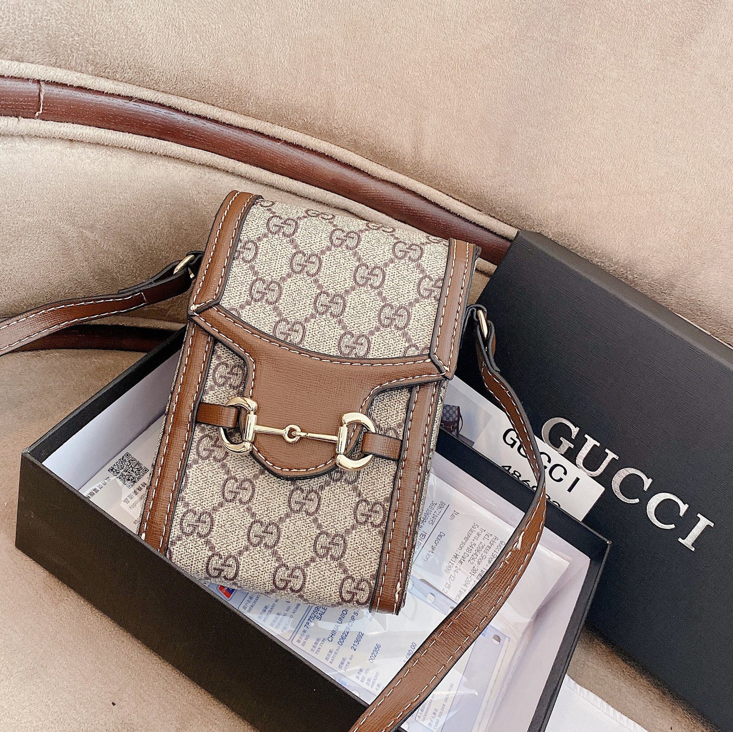 GG Crossbody skinnveske