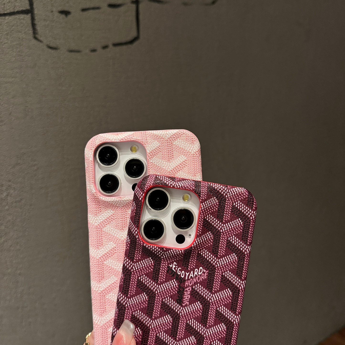 Goya színes iPhone tok
