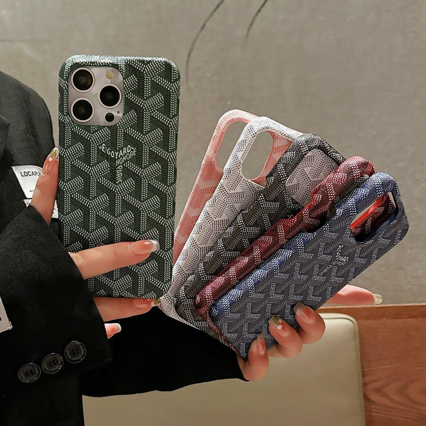 Goya színes iPhone tok