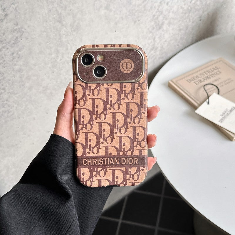 CD fehér és barna színű bőr iPhone tok