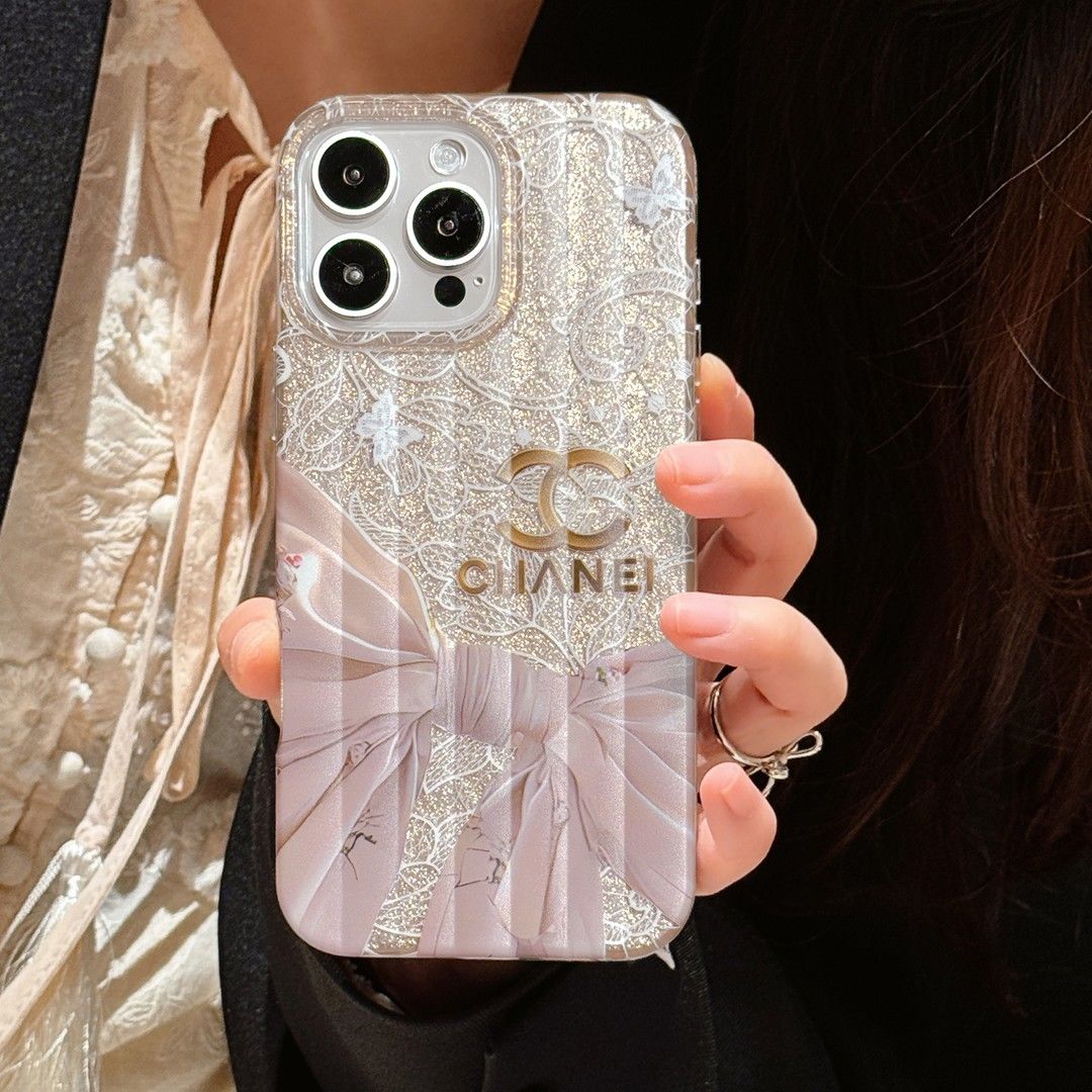 Eleganza chic: custodia per iPhone per le perle di lusso