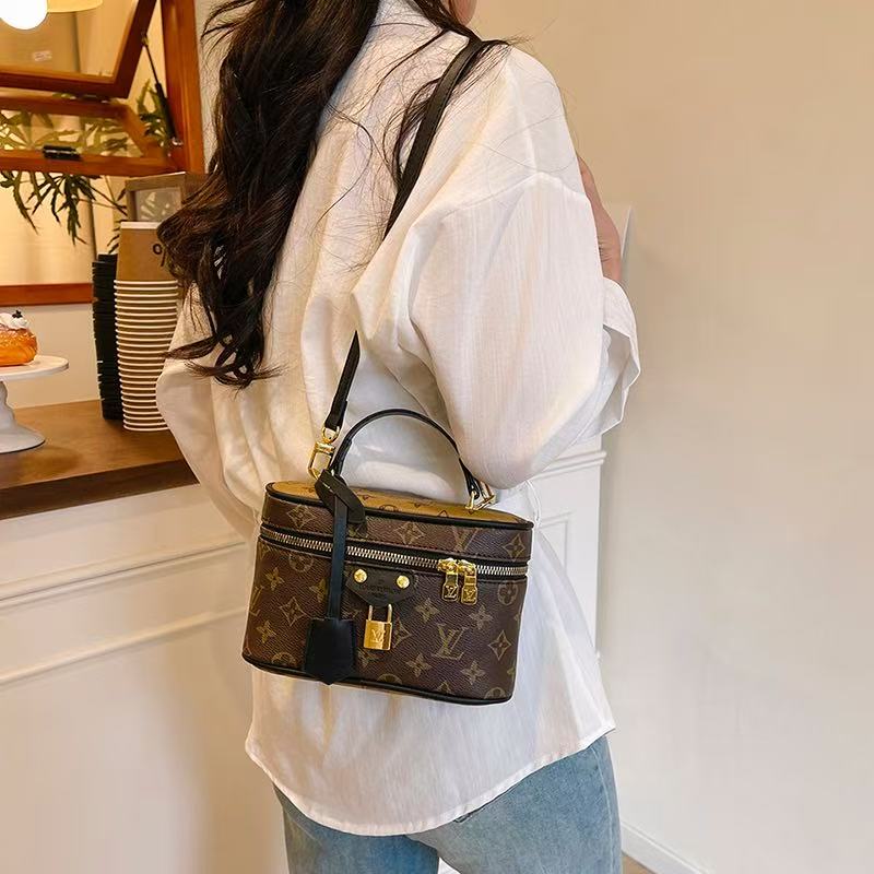Vintage-inspirert boks håndveske-Elegant Monogram Tote Box