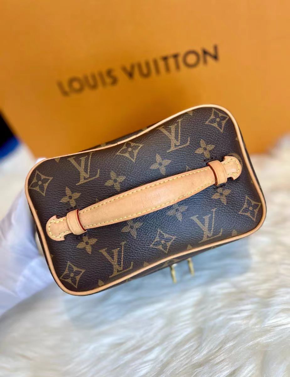 (Buy 3, pay for 2)Premium Cosmetic Bag