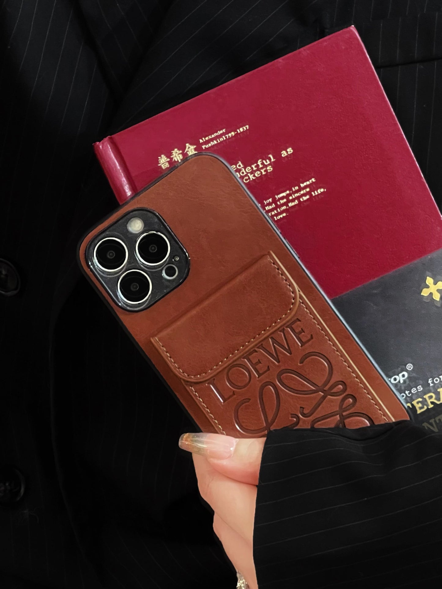 Loewe iPhone-fodral med kortinnehavare Brown-LZP241448