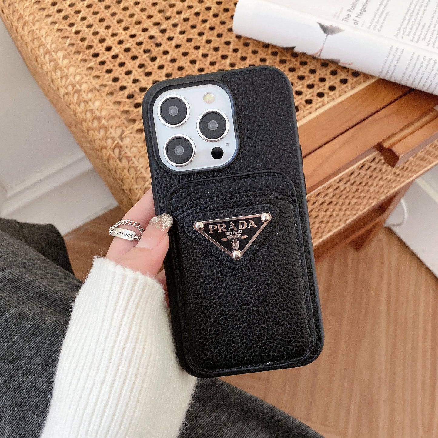 PRA kártya tartó színű iPhone tok