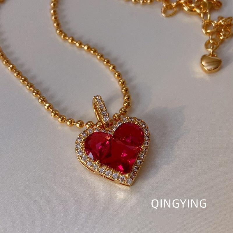 Fransk Luxe Red Heart Pendant Necklace - Lett glamour med fullt rhinestones tilbehør