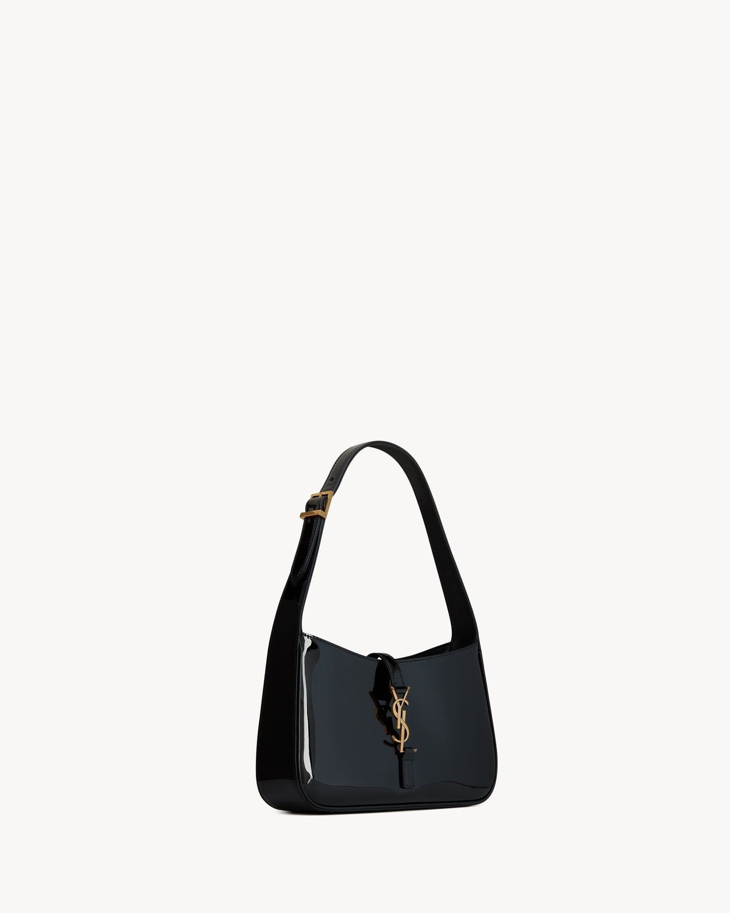 Svatý Laurent Le 5 à 7 Patent Leather Hobo - Burgundská elegance