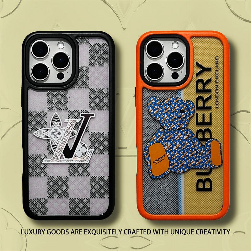 Lou Black Corner iPhone tok