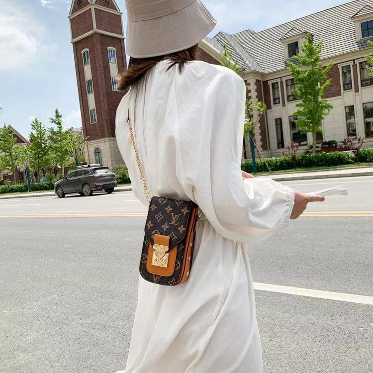 Crossbody skinn telefonpose
