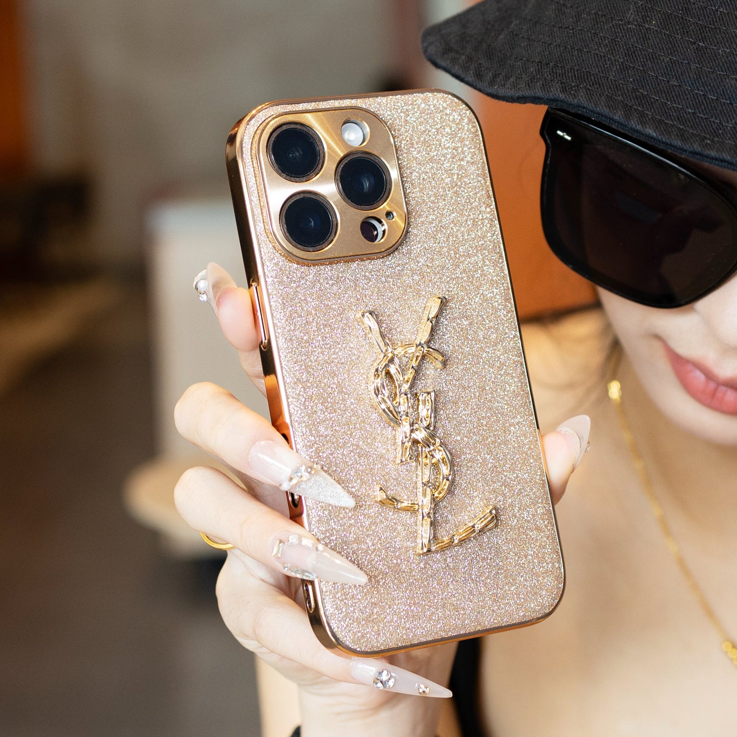 Y-s-l x Premium Shine-serie iPhone-sag