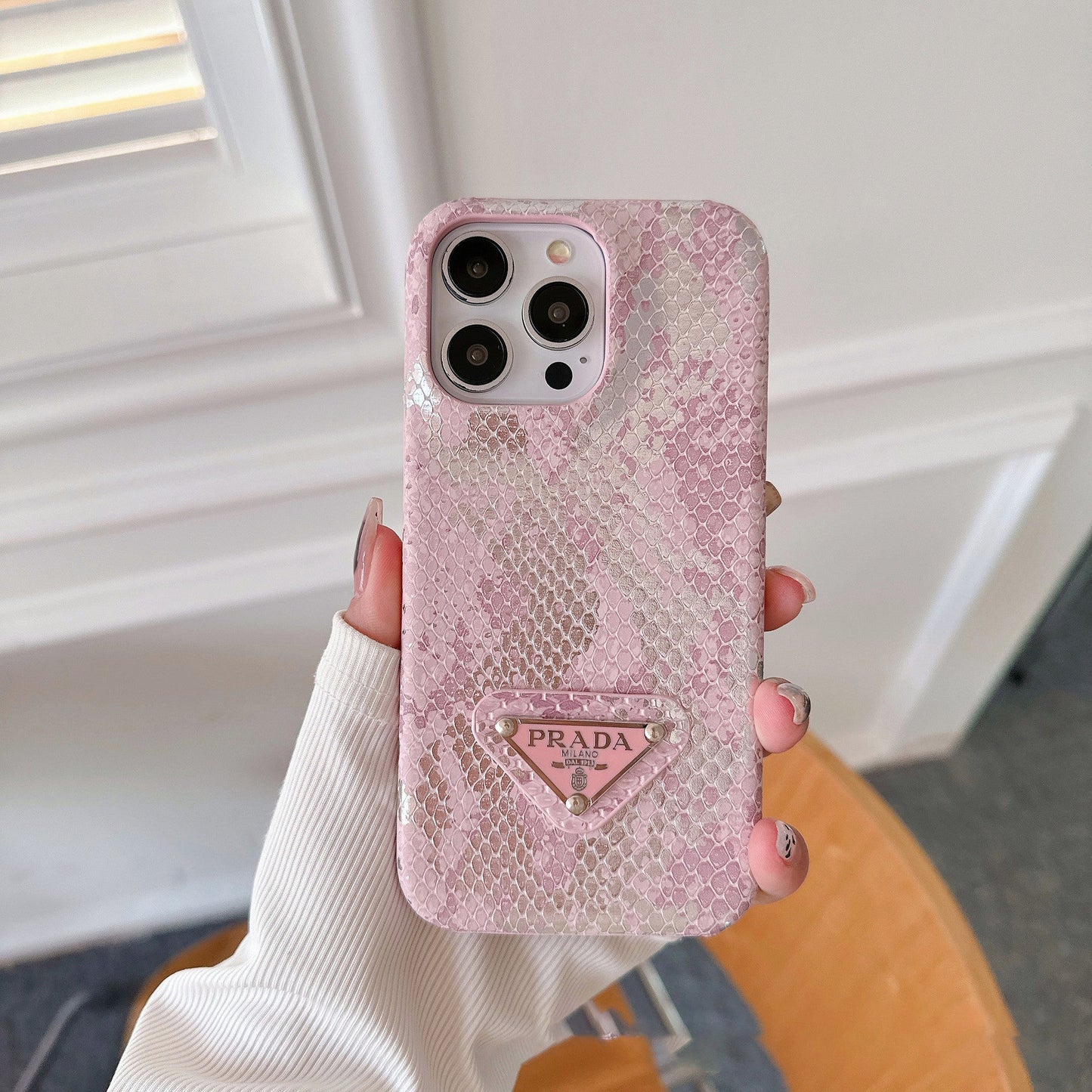 PRA Gradient Color Iphone Busce
