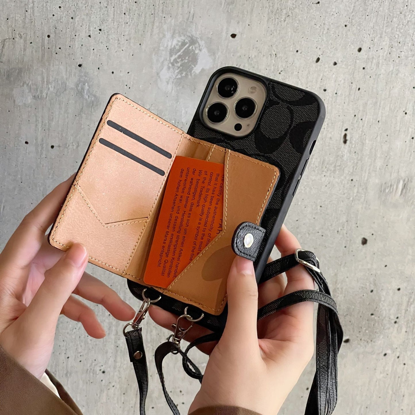 COA kártya táska bőrlánc iPhone tok