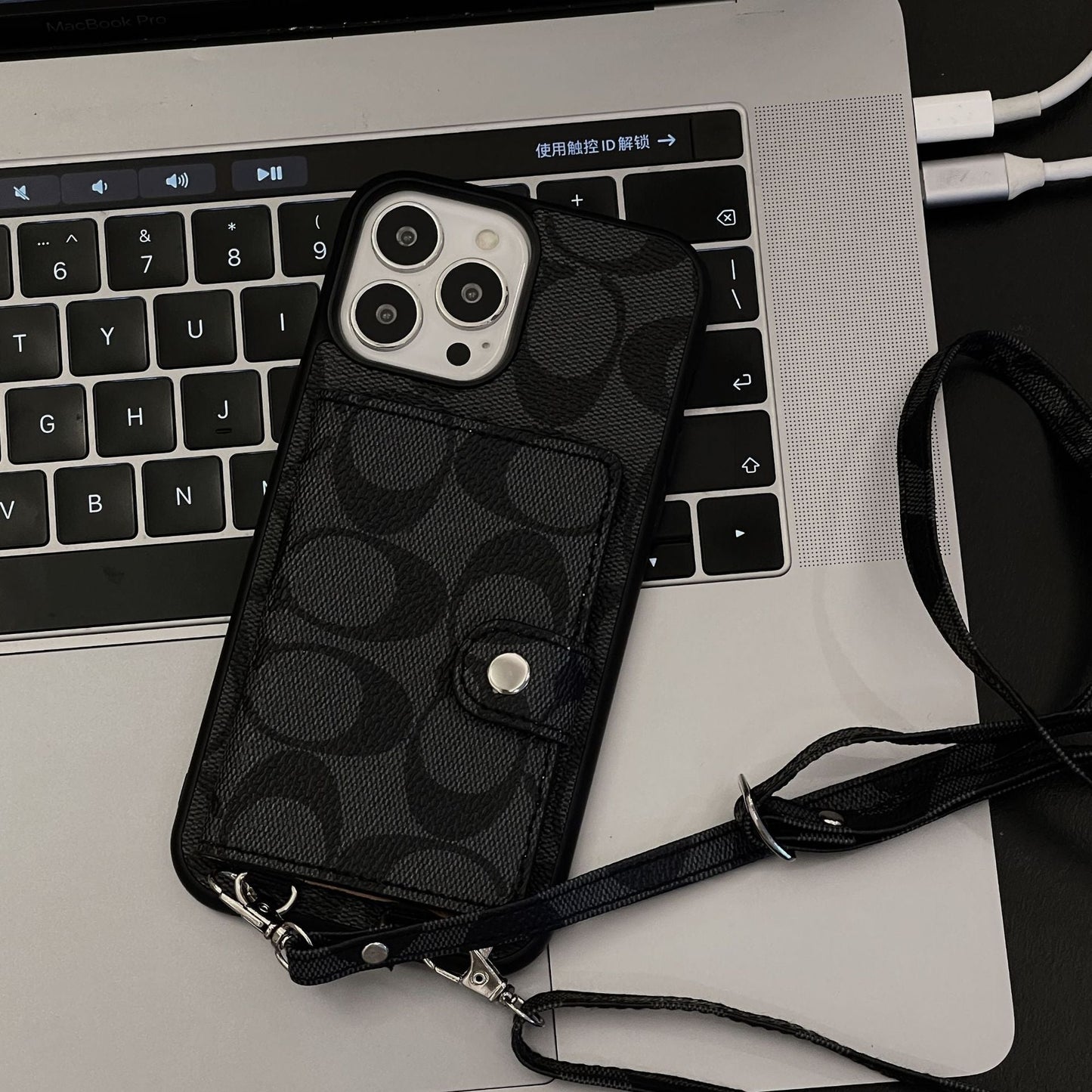 COA kártya táska bőrlánc iPhone tok