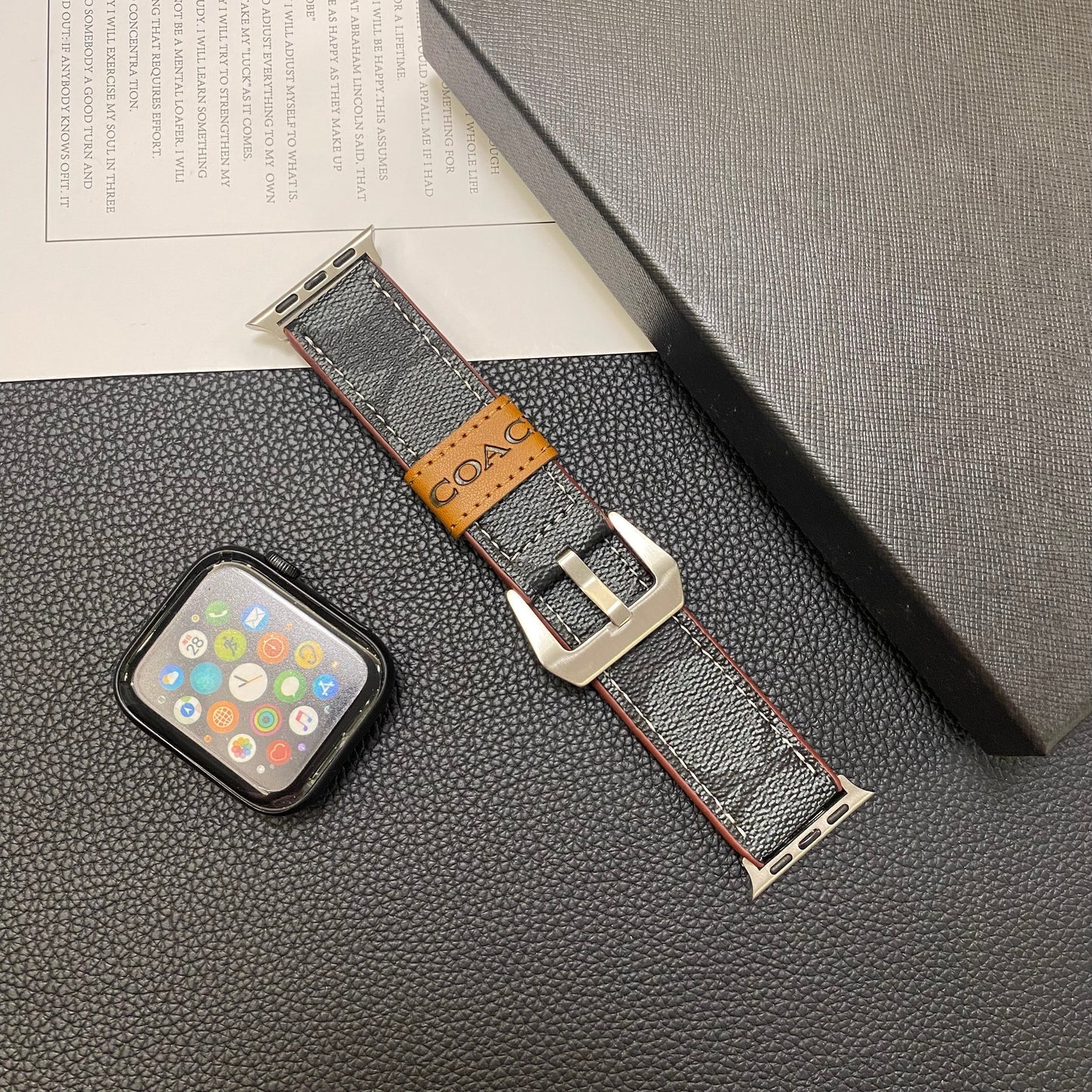 Skinntrener Apple Watch Band Black-Yhk244221710