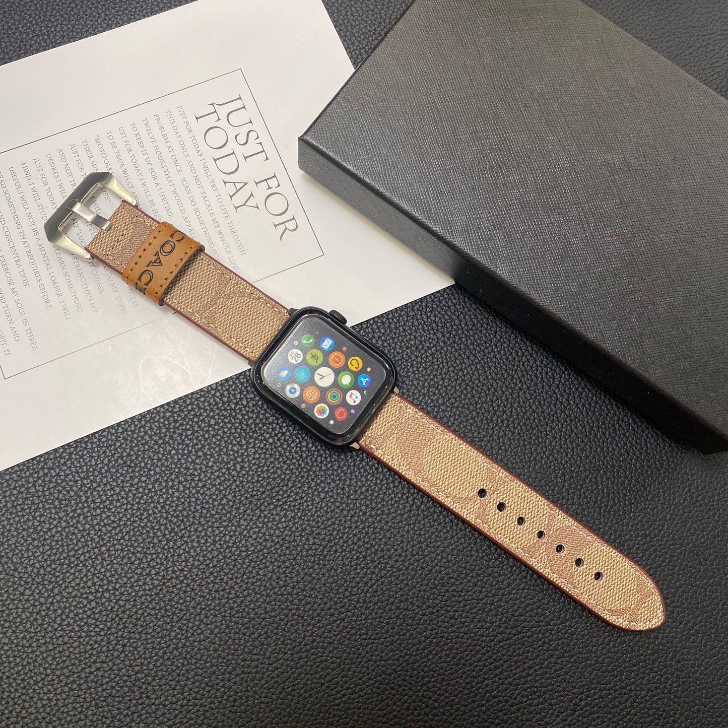Skinntrener Apple Watch Band Light Brown-Yhk244221710