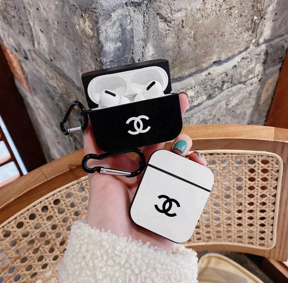 Coco Airpods sager