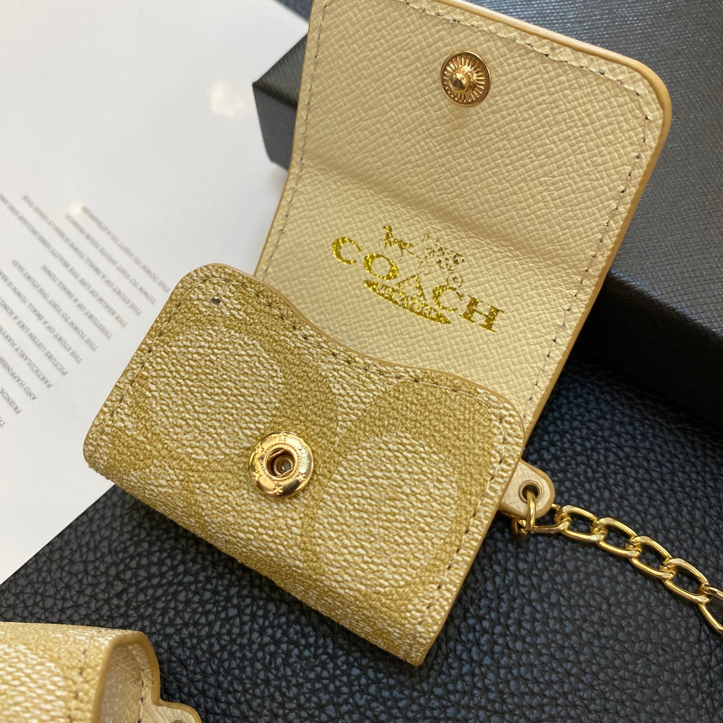 Luxus Coach Airpods 3. generációs esetek Coffee-YH240425
