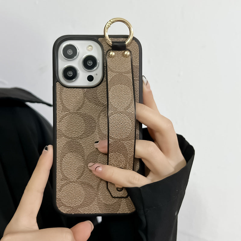Coach iPhone Hülle mit Halterung Kaffee-SW240330