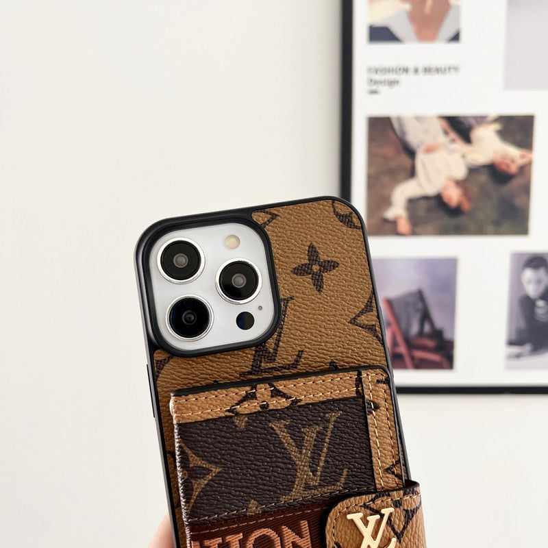 Lou Card Bag Sain Classic Brown iPhone Case