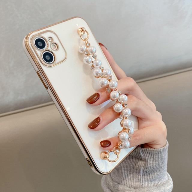 Gloss Pearl Chain Case