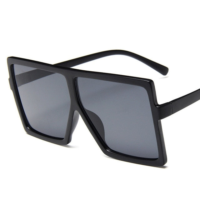 Plastiske store kvinner solbriller Square Brand Designer Big Frame Solbriller for kvinnelige UV400 solbriller Oculos Maskulino