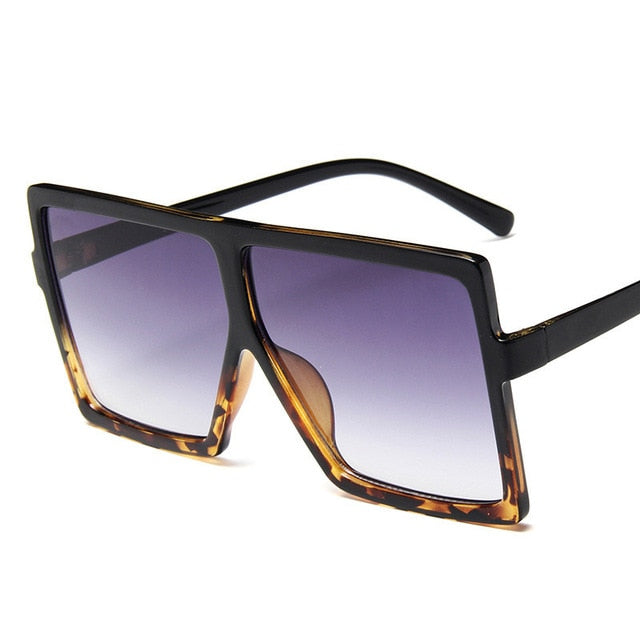 Plastiske store kvinner solbriller Square Brand Designer Big Frame Solbriller for kvinnelige UV400 solbriller Oculos Maskulino