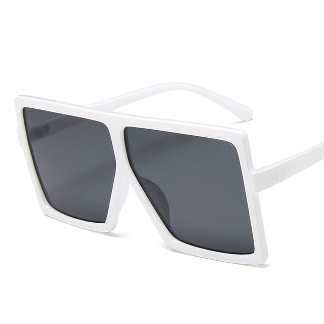 Plastiske store kvinner solbriller Square Brand Designer Big Frame Solbriller for kvinnelige UV400 solbriller Oculos Maskulino