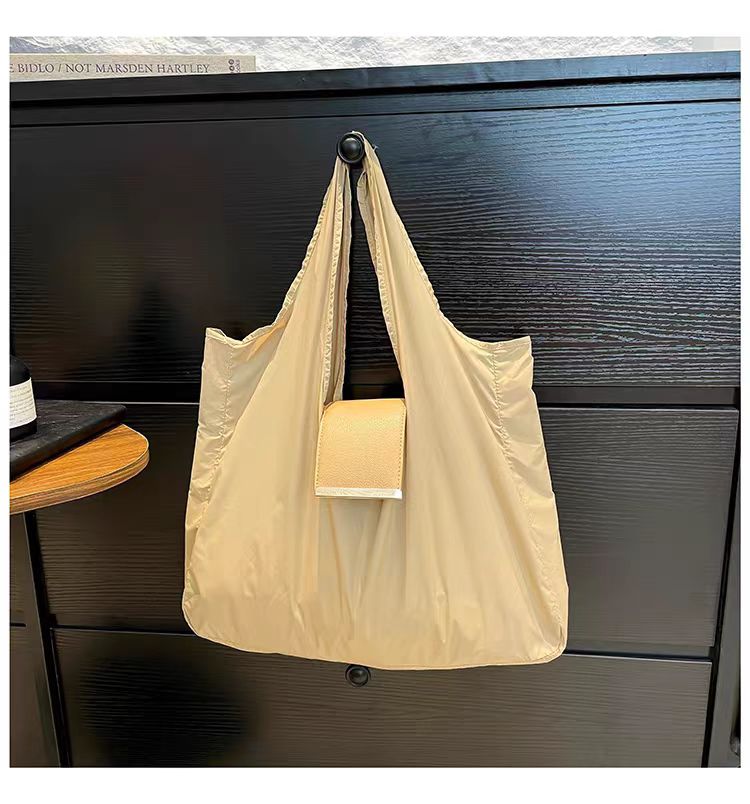 Trendy foldbar multifunktionel indkøbstaske