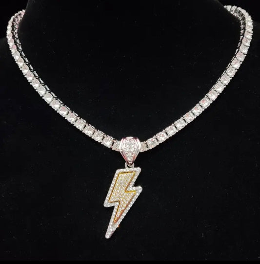 Crystal Charm Lightning halskjede