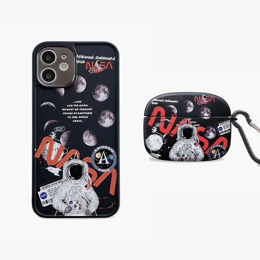 Begrænset sort astronaut -telefon & AirPods -sag | 2-pack