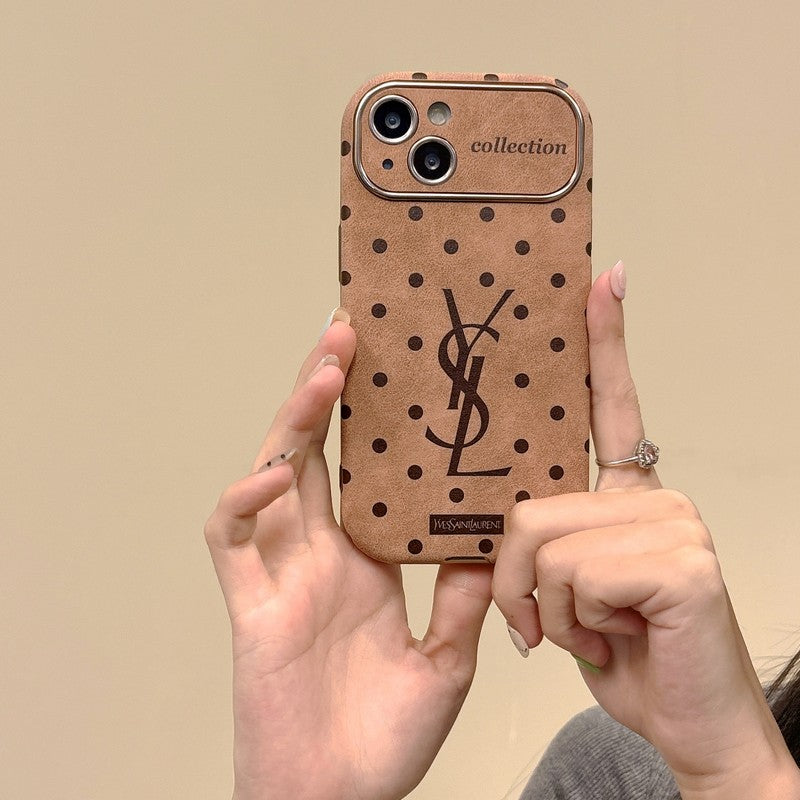 Szentbarna bőr iPhone tok