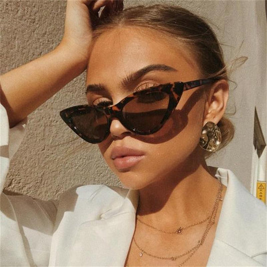 cat Eye Shade for Women Fashion Sunglasses Brand Women Vintage Retro Triangular Cateye Glasses Oculos Feminino Solbriller Sexy
